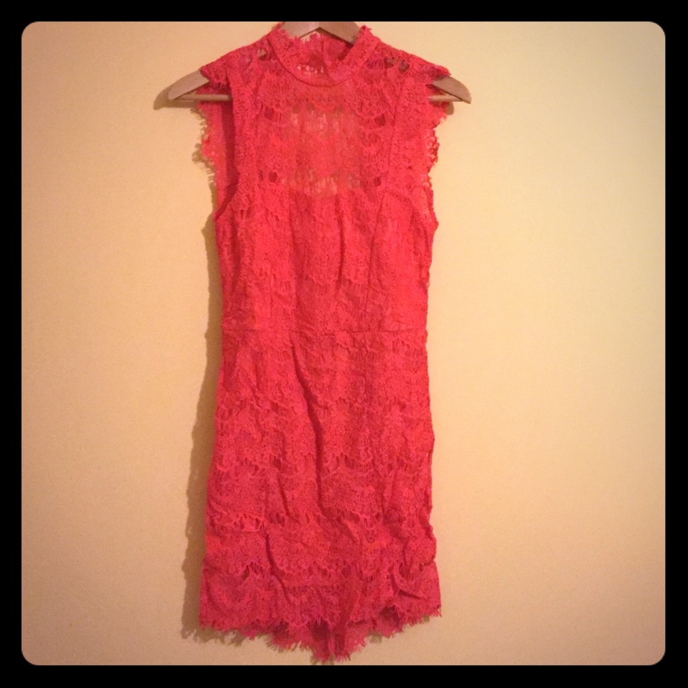 🆕NWT: FREE PEOPLE “DAYDREAM” CORAL LACE MINIDRESS - Picture 2 of 7
